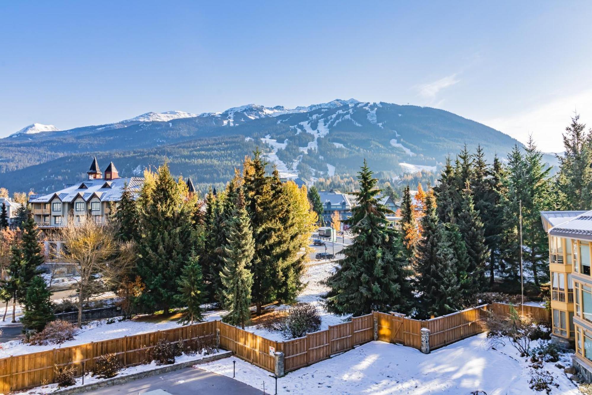 Cascade Lodge by Elevate Real Estate Management Whistler Exterior foto